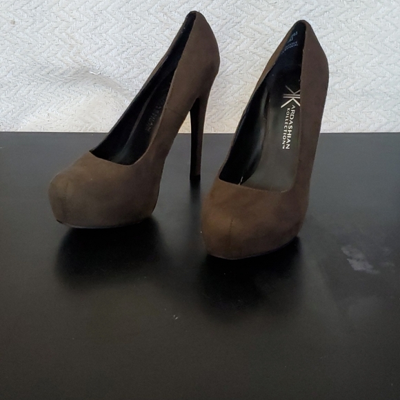 Kardashian kollections brown Platform heels - Picture 2 of 6